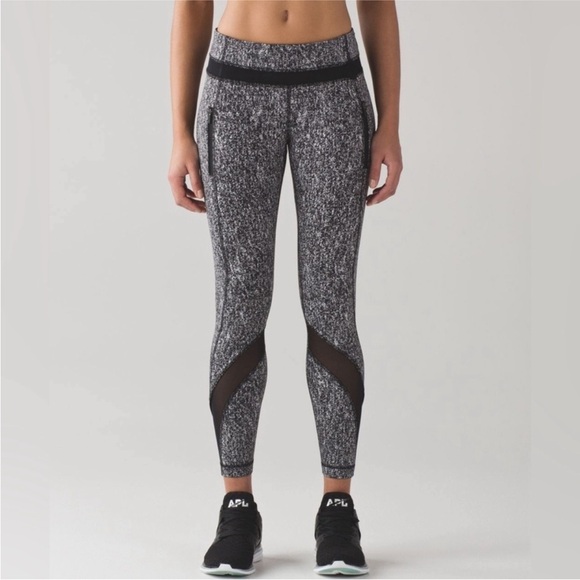 🎆 Lululemon Inspire Tight II Luxtreme Jacquard Black White 6 Running Leggings - Picture 1 of 11